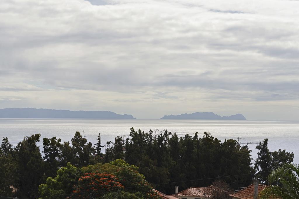 Barreiros I By An Island Apart Funchal  Exteriör bild